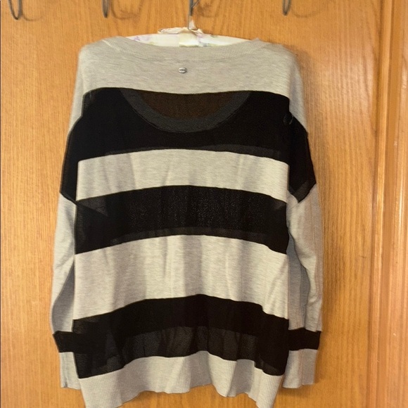Guess Striped Sweater - Picture 8 of 8